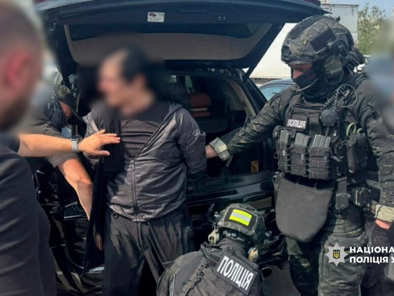 У Києві затримали іноземця, якого 20 років розшукував Інтерпол