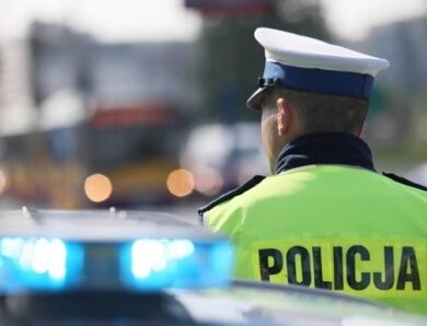 У Польщі жінка напала на українських дівчат