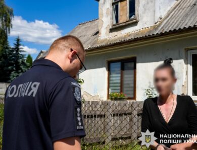 У тяжких злочинах проти власних дітей викрито трьох жінок