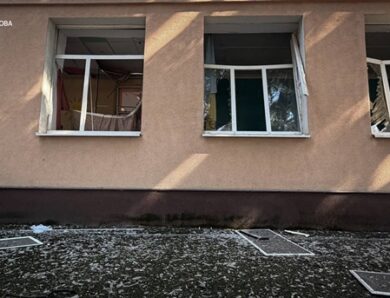 Удар по школі в Сумах: зросла кількість постраждалих, серед них діти