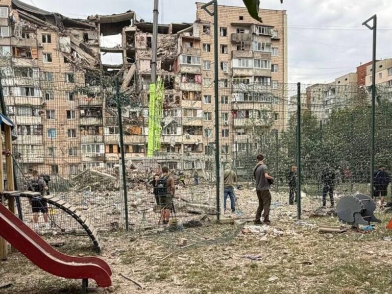 Удар Росії по Києву: зростає кількість загиблих