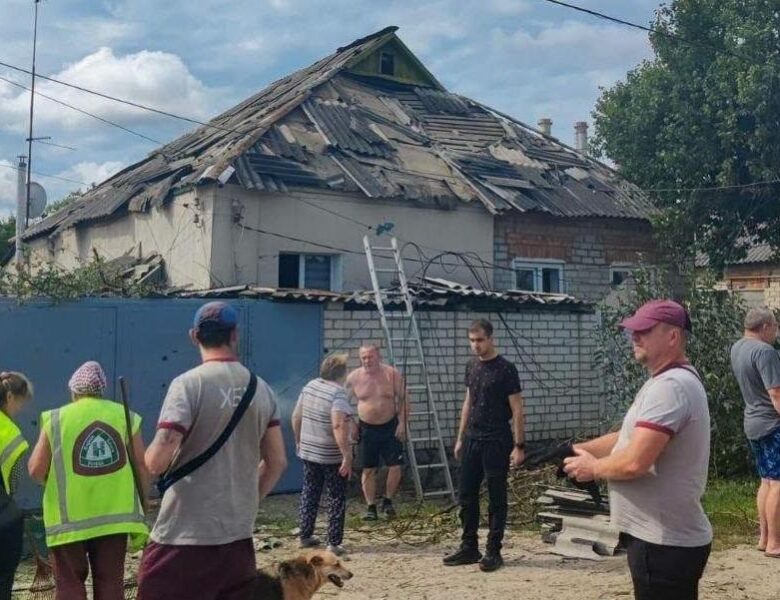 Удари РФ по Харківщині: загинула жінка, пошкоджені будинки та лікарня