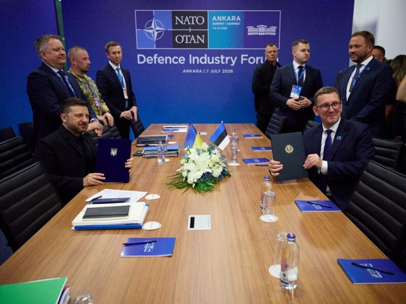 Україна і Естонія підписали дронову угоду