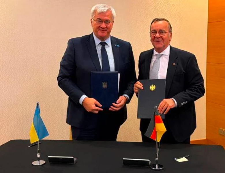 Україна та Німеччина уклали угоду про спільне виробництво дронів BARS