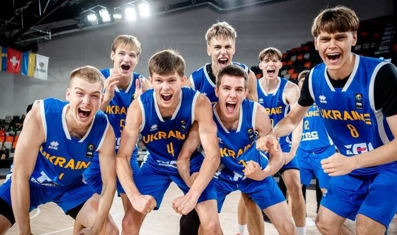 Українські баскетболісти U-20 на Євро виграли золото дивізіону В