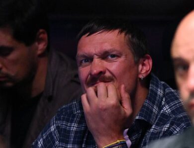Усик назвав трійку боксерів, найкращих поза ваговими категоріями