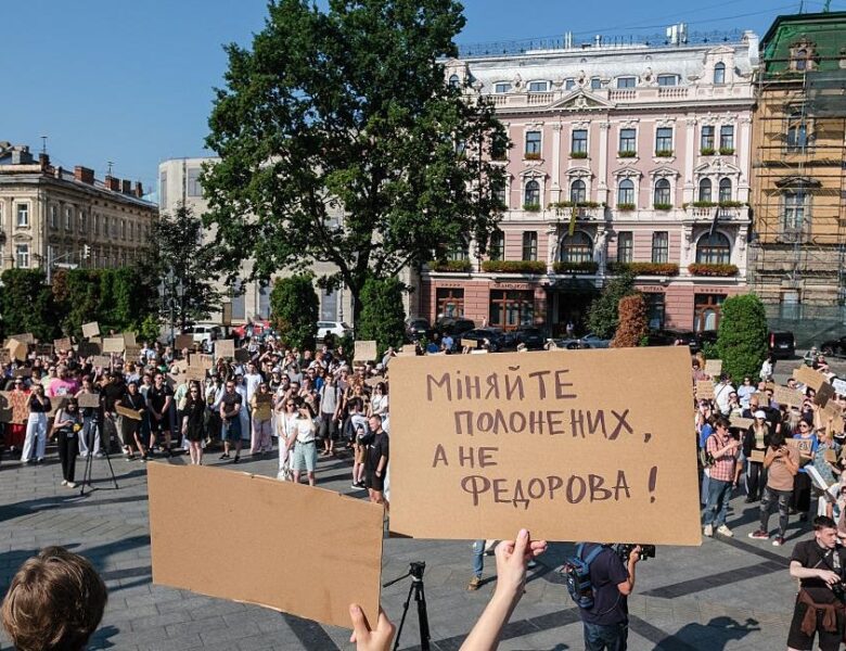 Відставка Федорова: президент зреагував на протест