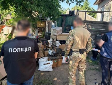 Викрито мережу нелегального виробництва сигарет у кількох областях