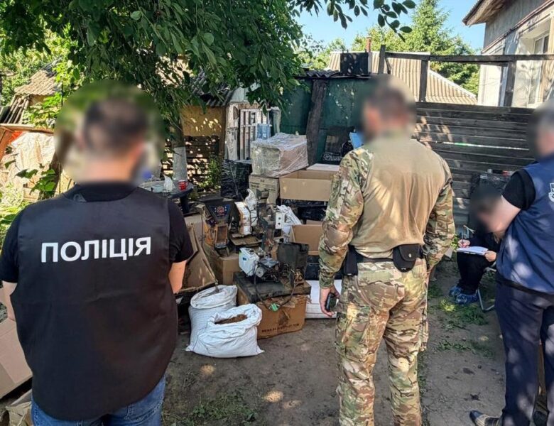 Викрито мережу нелегального виробництва сигарет у кількох областях