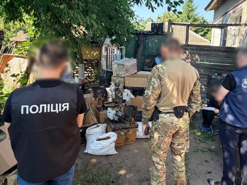 Викрито мережу нелегального виробництва сигарет у кількох областях