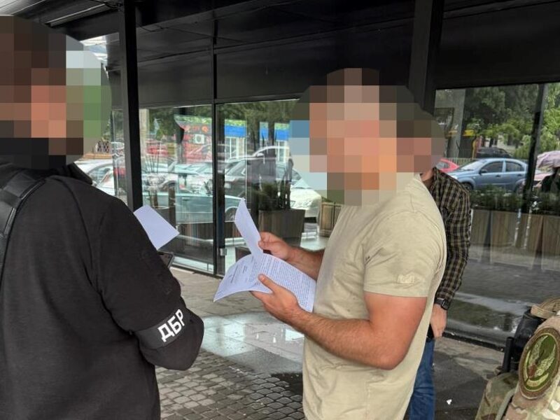 Військовий зі Скелі побив капелана та підполковника