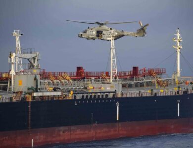 ЄС почне перевіряти судна російського “тіньового флоту” в морі