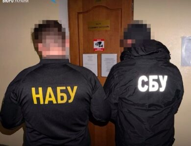 Завищували ціни на броню для танків утричі: НАБУ завершило розслідування