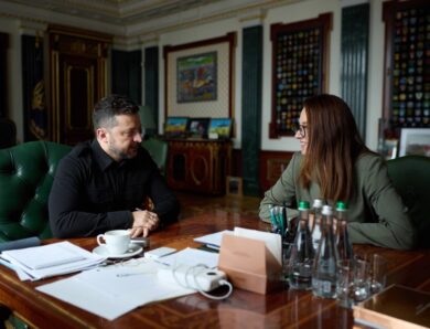 Зеленський анонсував відставку Свириденко