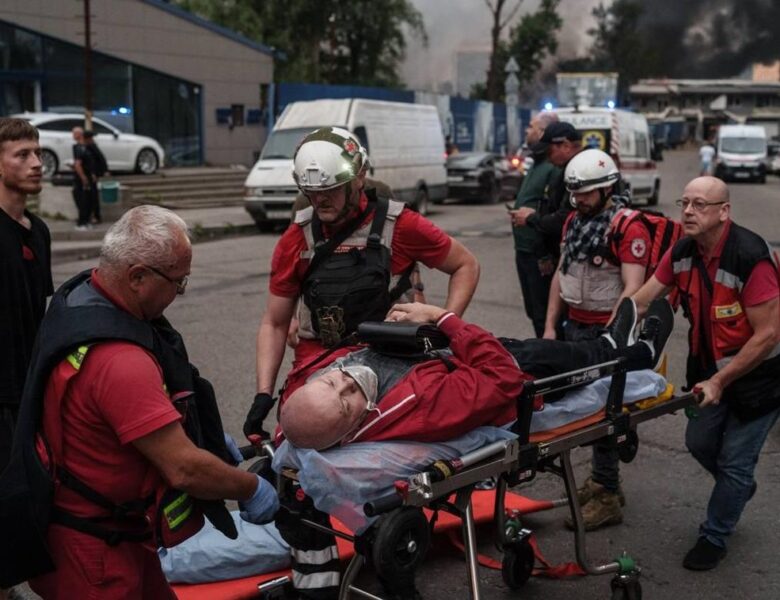 Зеленський привітав медиків зі святом