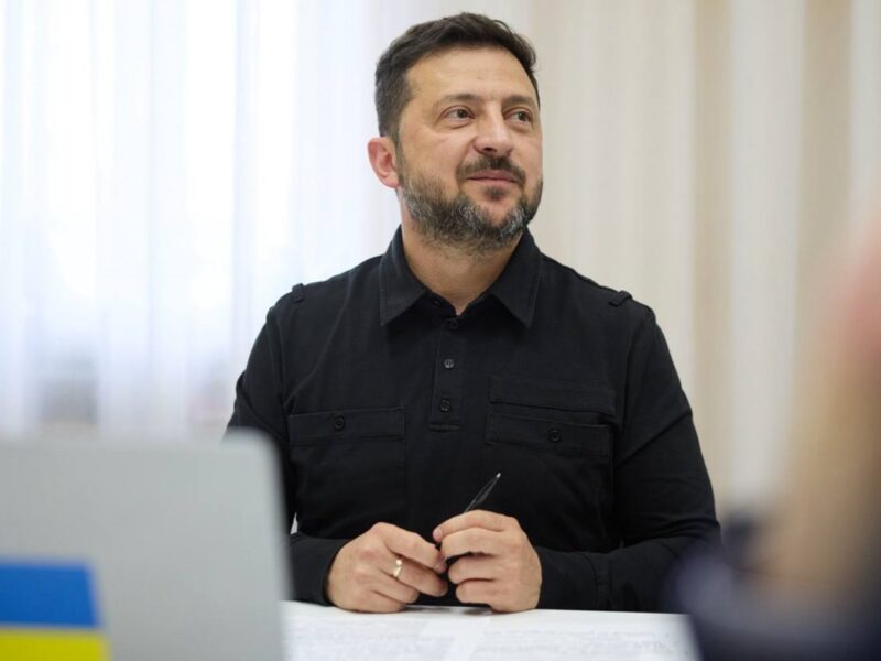 Зеленський провів розмову з прем’єром Британії