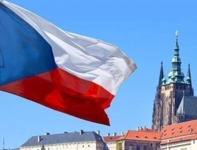 Чехія змінила правила надання тимчасового захисту українцям
