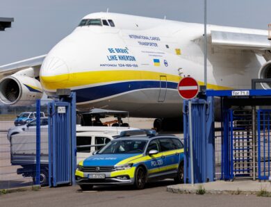 Дрон із вибухівкою в аеропорту Лейпцига: ЄК чекає висновків