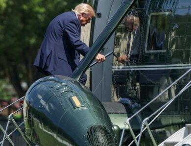 Гелікоптер Трампа наблизився на небезпечну відстань до пасажирського літака