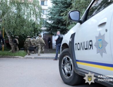 На Дніпропетровщині військові бухгалтери незаконно отримували “бойові”
