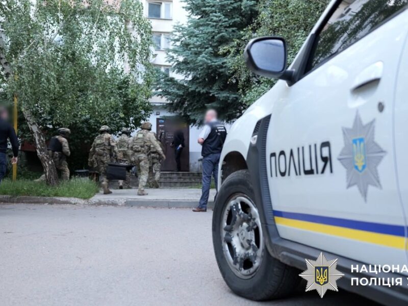 На Дніпропетровщині військові бухгалтери незаконно отримували “бойові”