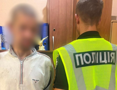 Одесита судитимуть за наругу над прапором України
