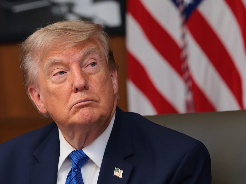 Трамп заявив про паузу в атаках на Іран