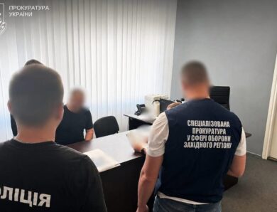 Трьох посадовців ТЦК викрили на фіктивних мобілізаціях