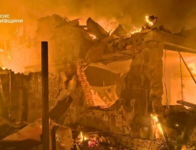 У ДСНС повідомили нові деталі атаки РФ на Київщину