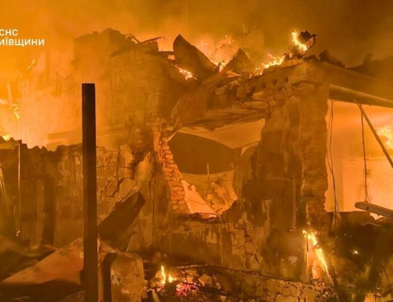 У ДСНС повідомили нові деталі атаки РФ на Київщину