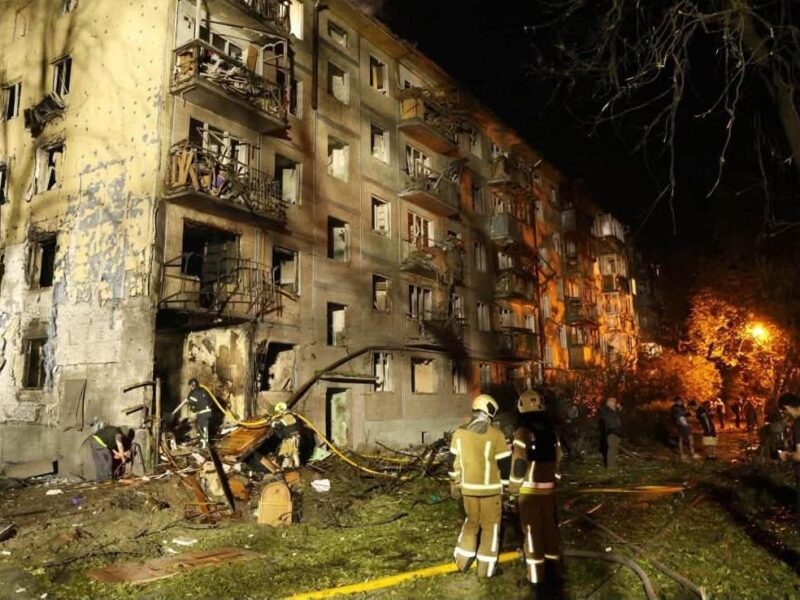 У Києві зросла кількість загиблих після атаки РФ
