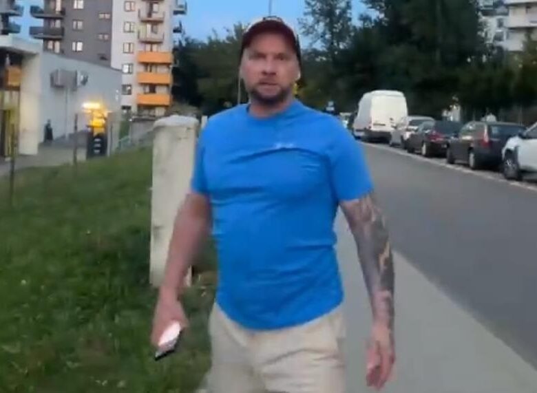 У Польщі чоловік, який нападав на українців, сам прийшов до відділку