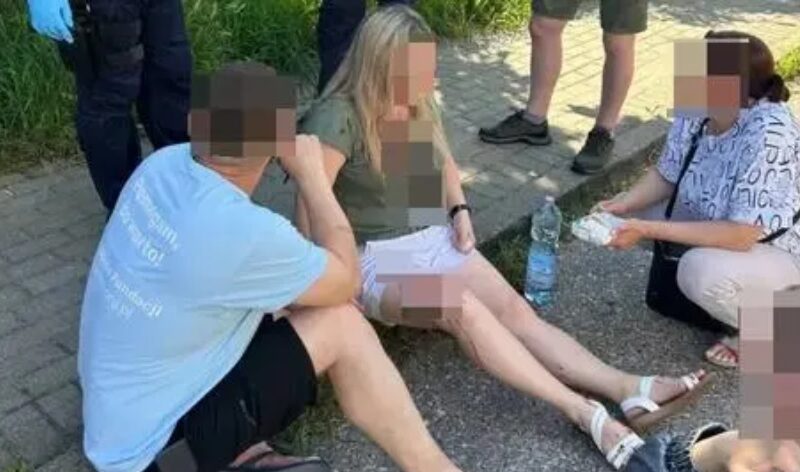У Польщі пенсіонер побив українку палицею