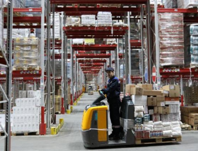 У РФ найбільші продуктові мережі готуються до ударів по складах – ЗМІ