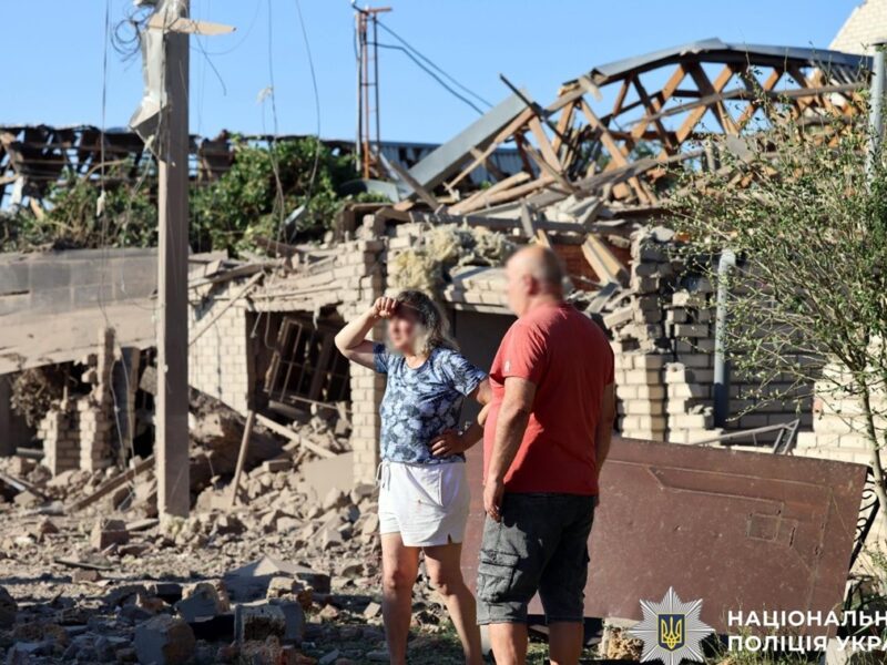 Удар КАБами по Херсону: є жертва, 18 поранених