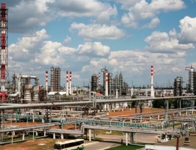 Удари України паралізували роботу Волгоградського НПЗ – ЗМІ